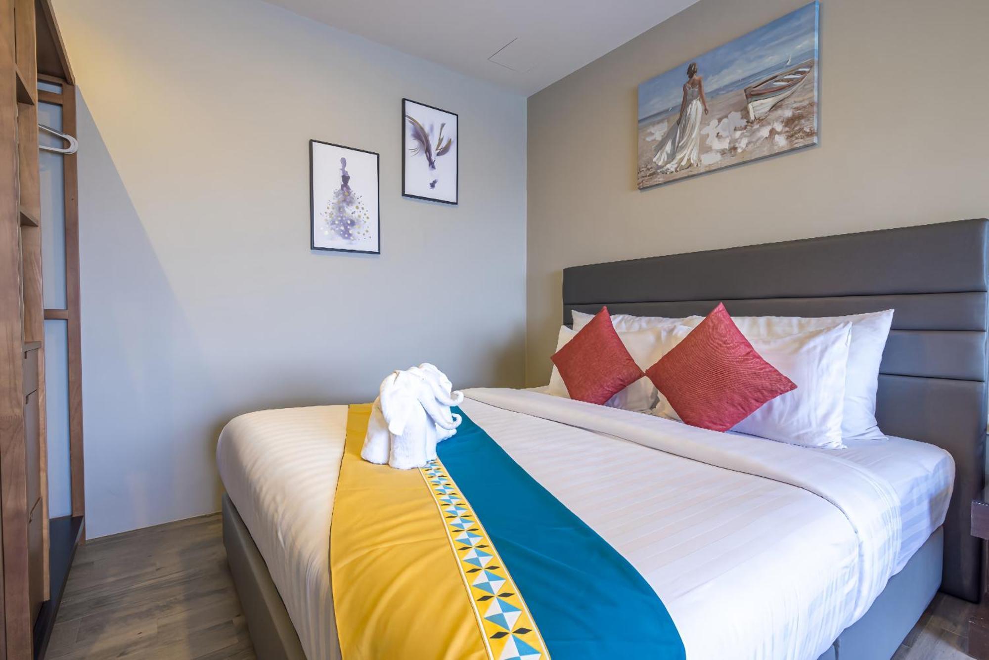 Kana Triple L Hotel Phuket普吉岛卡娜3L酒店 Patong Exterior foto